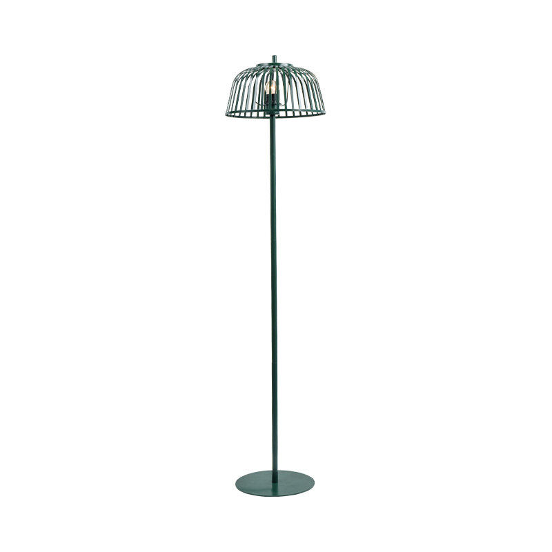 Kovaná železná lampová lampa