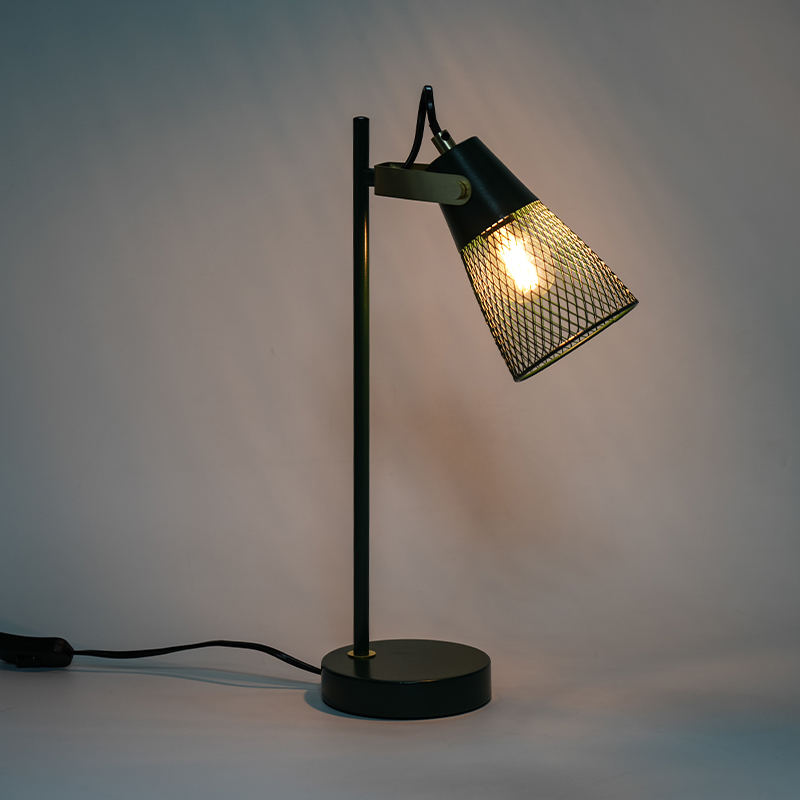 Hotel ložnice Metal Hollow Iron stolní lampa
