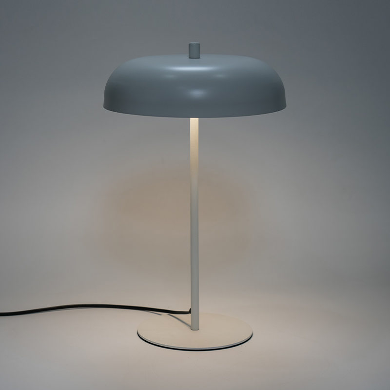 LED vintage kovová stolní lampa