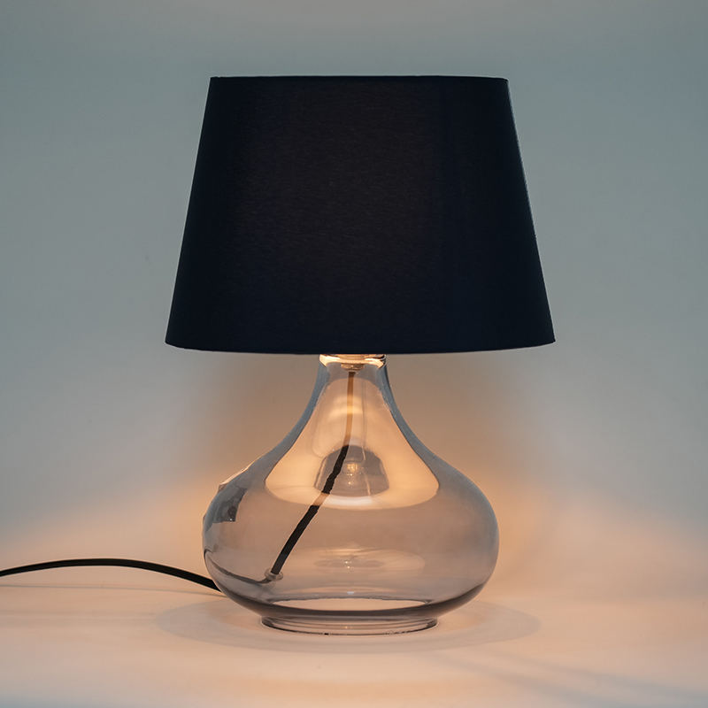 Evropský styl jednoduchá skleněná stolní lampa
