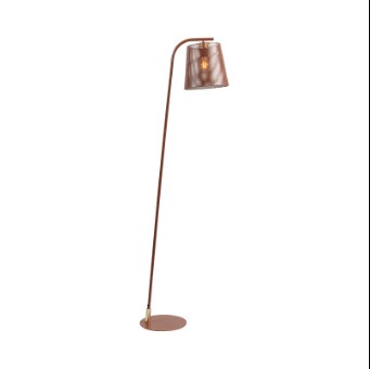 Jak vytvořit teplou a příjemnou atmosféru pomocí stojacích lamp?